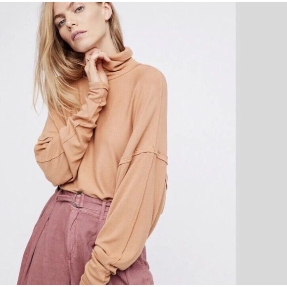 Free People We The Free Alameda Top Sz M Turtleneck‎ Oversized Dolman Sleeves - Picture 2 of 11